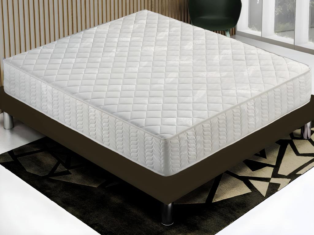 Matelas, 190 x 150 x 20 cm
