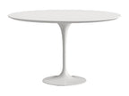 Table blanche, 150 x 150 x 73 cm