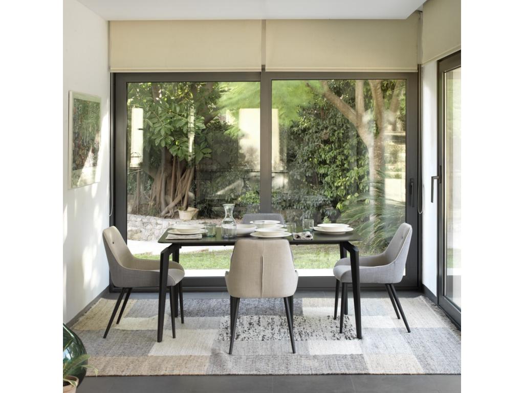 Table en métal noir, 140 x 80 x 75 cm